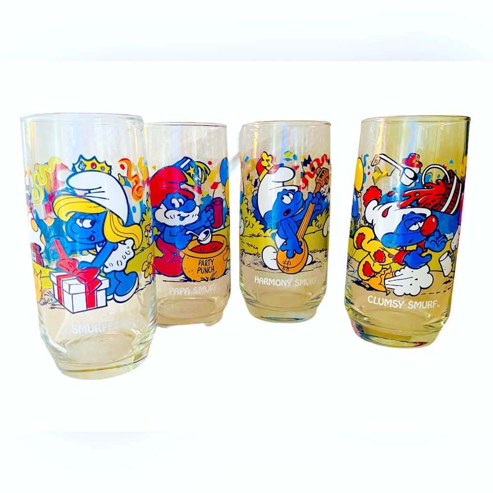 Smurfs Collector’s Vintage Drinking Glass Set Of 4 1983 Peyo Colorful